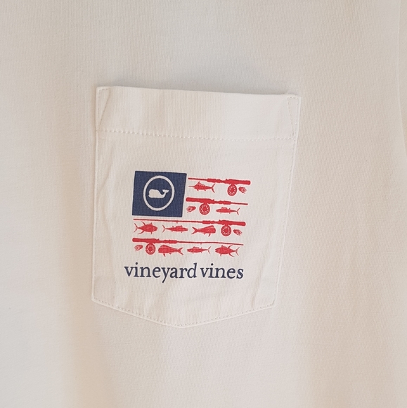 Vineyard Vines- T Shirt - Picture 6 of 8